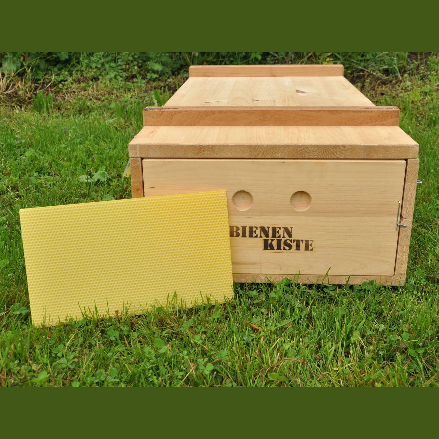 Mittelwände (ökologisch) für Bienenkiste, ca. 1 kg, produktionsbedingt 0,95 kg - 1,05 kg