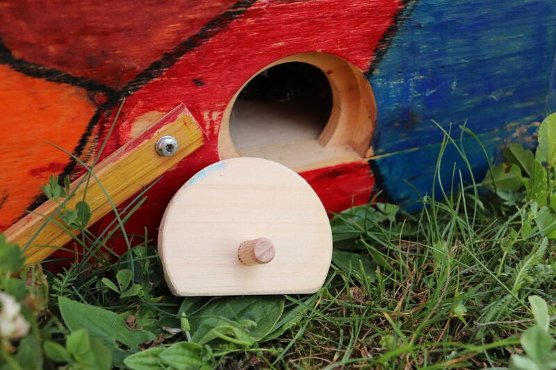 Fluglochdeckel aus Holz für Einraumbeute